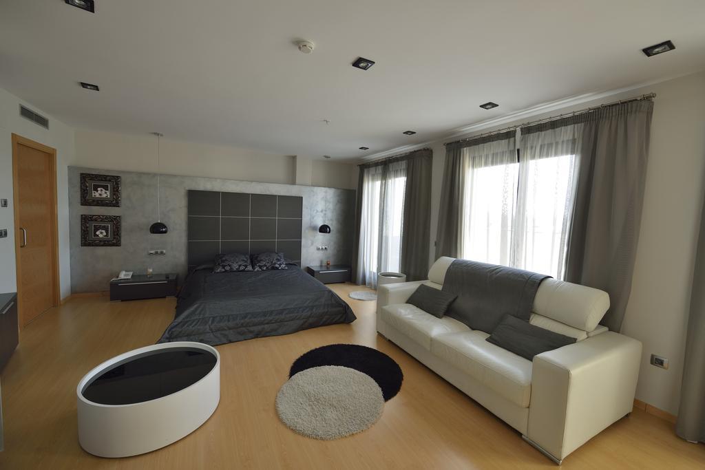 Hotel Ciutat D'Amposta Εξωτερικό φωτογραφία